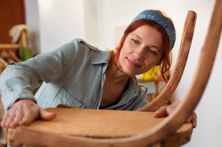 Las ventajas de los muebles de pino macizo y cómo mantenerlos siempre perfectos en tu hogar
