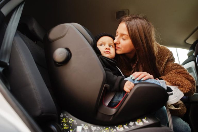 Escoger bien las sillas de coche es fundamental a la hora de viajar con niños